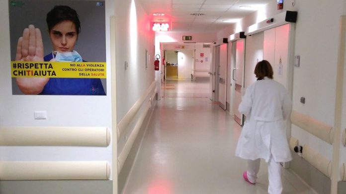 FOTO VIOLENZA FINE